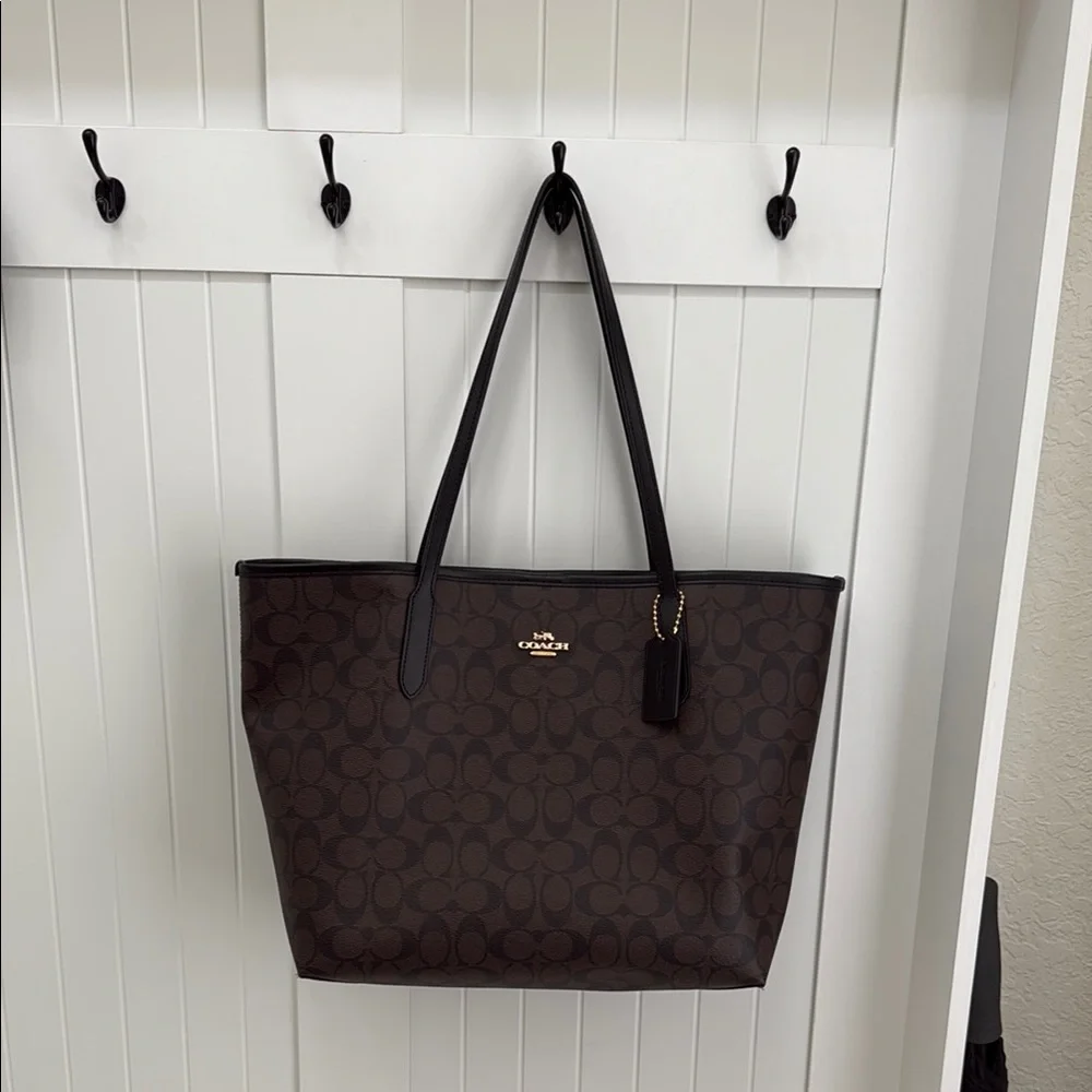 Coach Brown Tote Bag - Picture 2 of 7